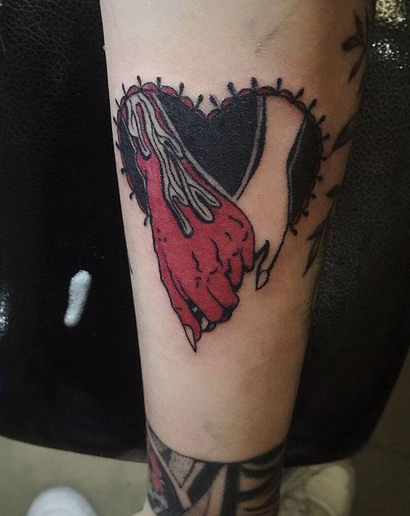 太劲爆啦，纹身纹出花来，关键还纹身图片_颈部腿部New School纹身图案