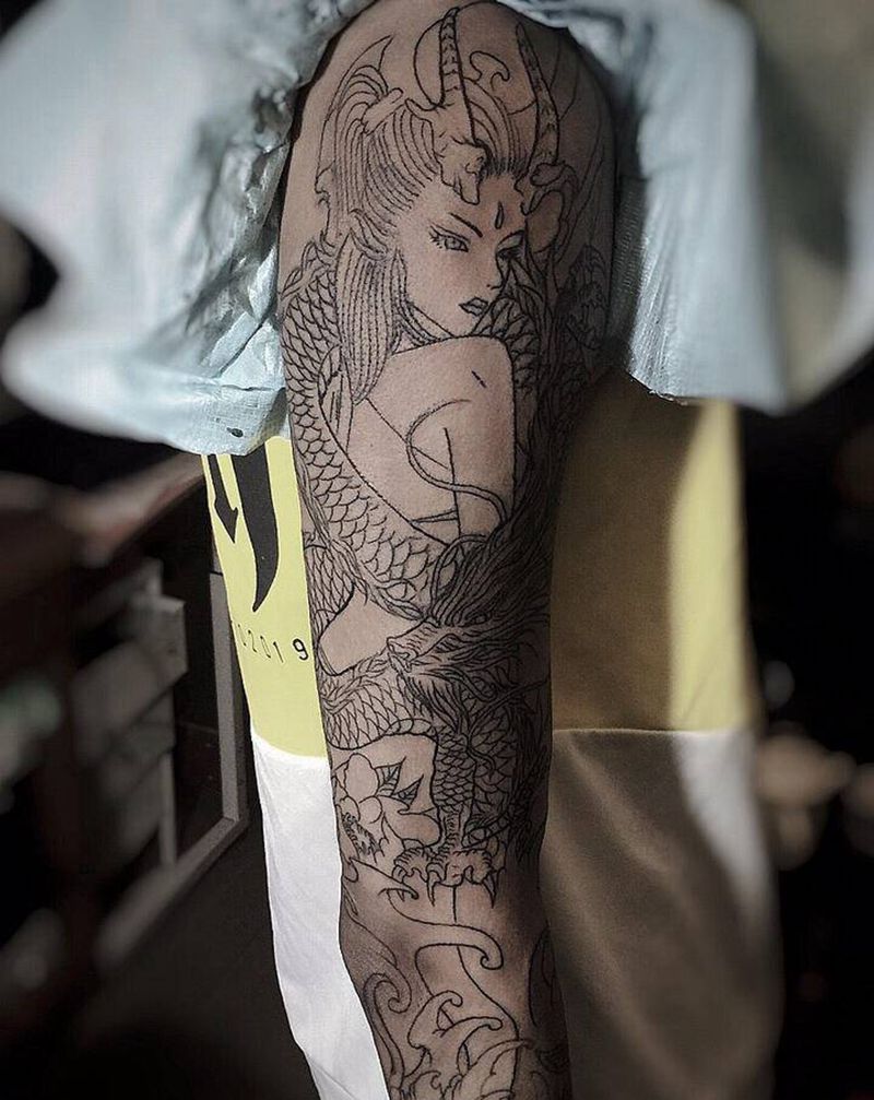 纹身能给你更大的勇气，厦门最低纹身图片_颈部腿部New School花体字纹身图案