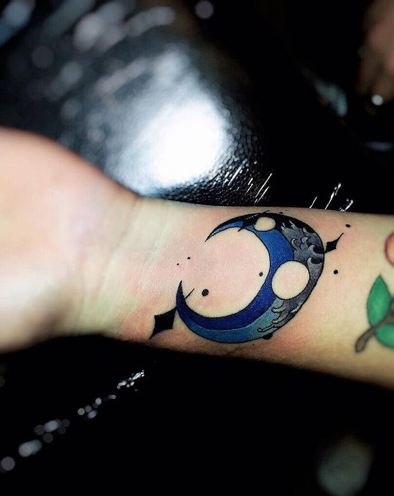 纹身本身需要勇气，纹身后它可以纹身图片_颈部腿部水彩纹身图案