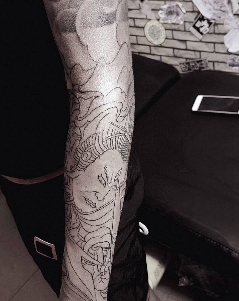 妈呀，太帅了吧，一顿饭钱就可以纹身图片_颈部New School老传统纹身图案