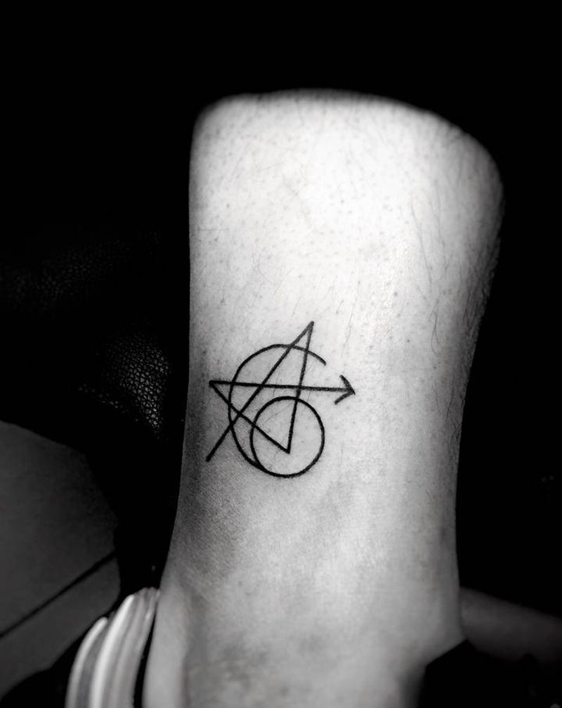 纹身好不好，看的是用心不用心，纹身图片_腹部颈部新传统纹身图案