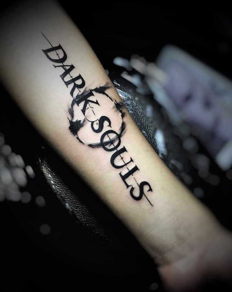 纹身只收材料费，喜欢私聊#刺青纹身图片_肩部背部花体字纹身图案