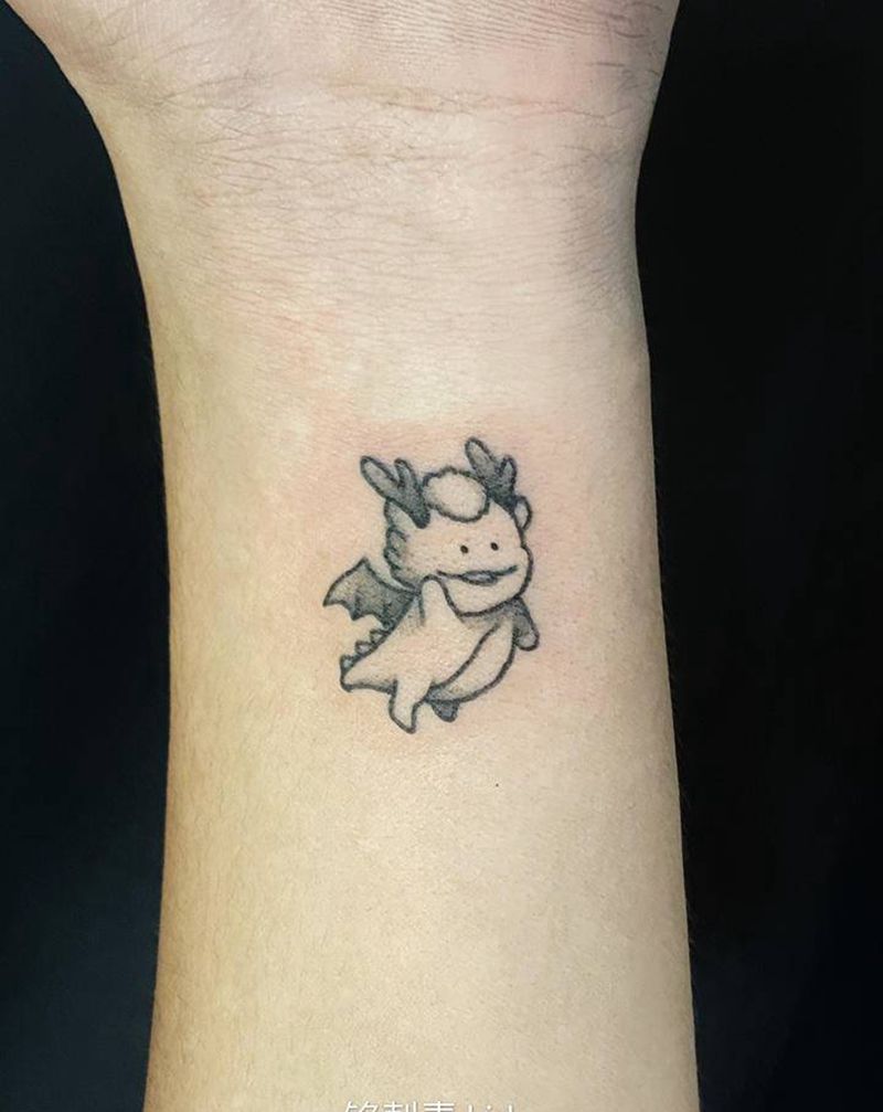 迷你小龙纹身图片_手臂纹身图案