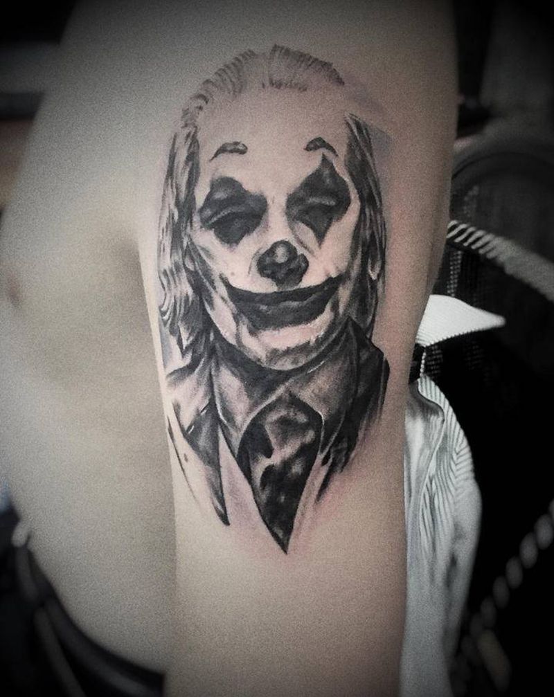 小丑表演艺术家田连水果蔬菜纹身图片_腿部颈部New School水彩纹身图案