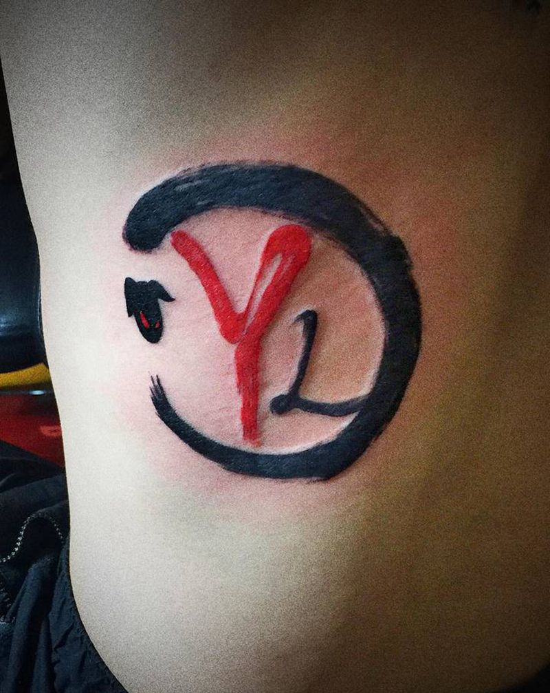 纹身这个东西,想纹啥纹啥,活着纹身图片_腿部水墨纹身图案