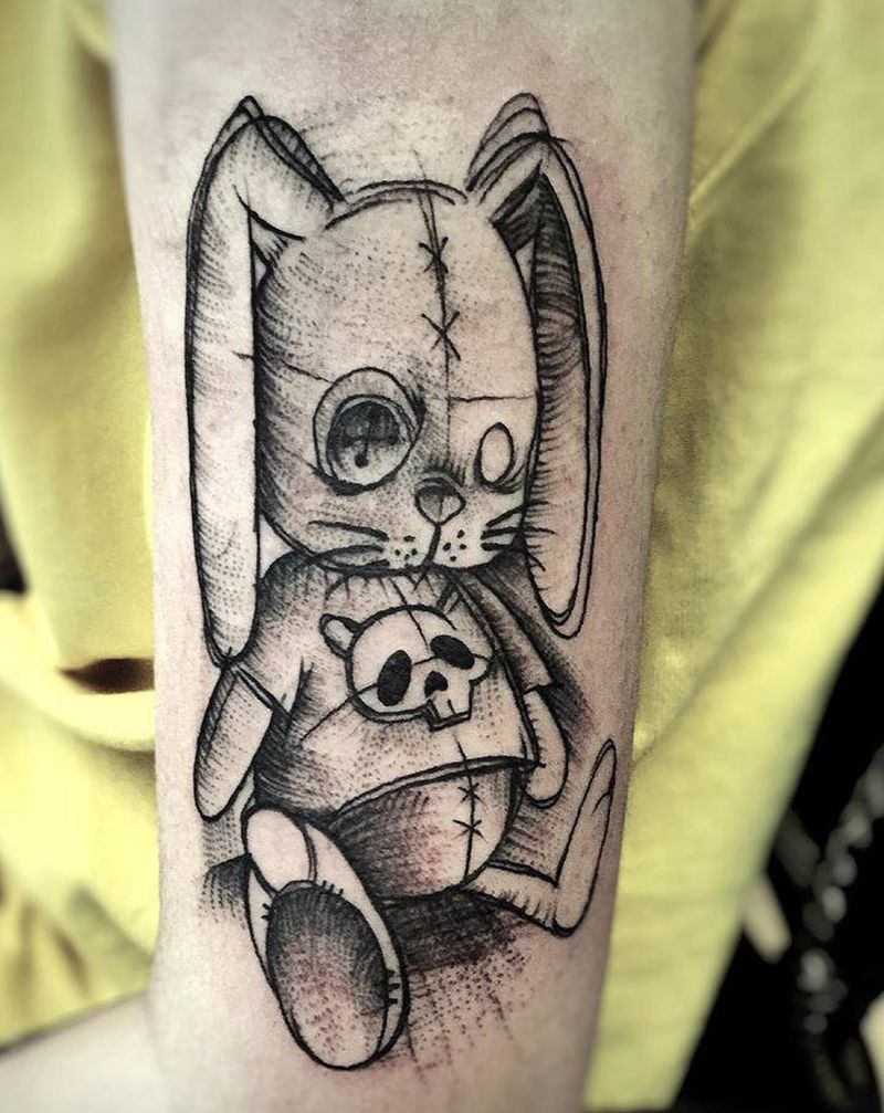 好看就完事了,特价不墨迹,不积纹身图片_臀部胸部纹身图案