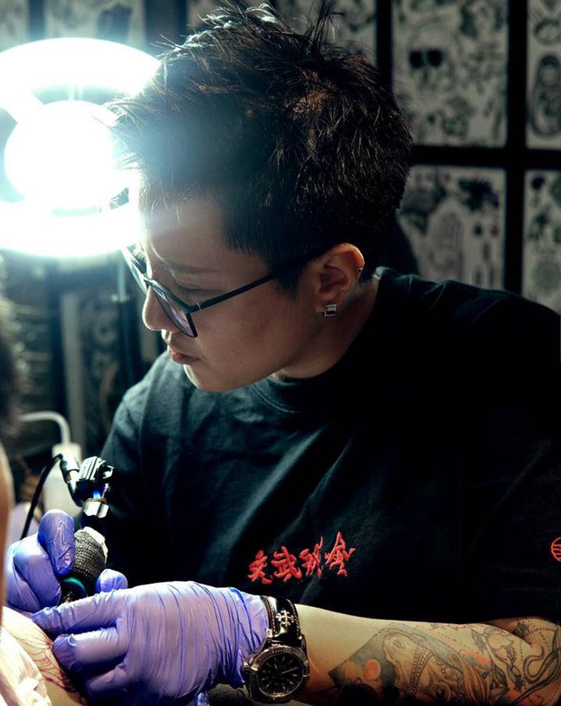 小图定制纹身图片_手部英文纹身图案