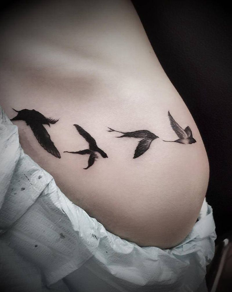 只收材料费纹身图片_颈部肩部New School纹身图案