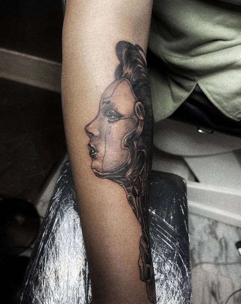 遮盖纹身图片_手臂欧美写实纹身图案