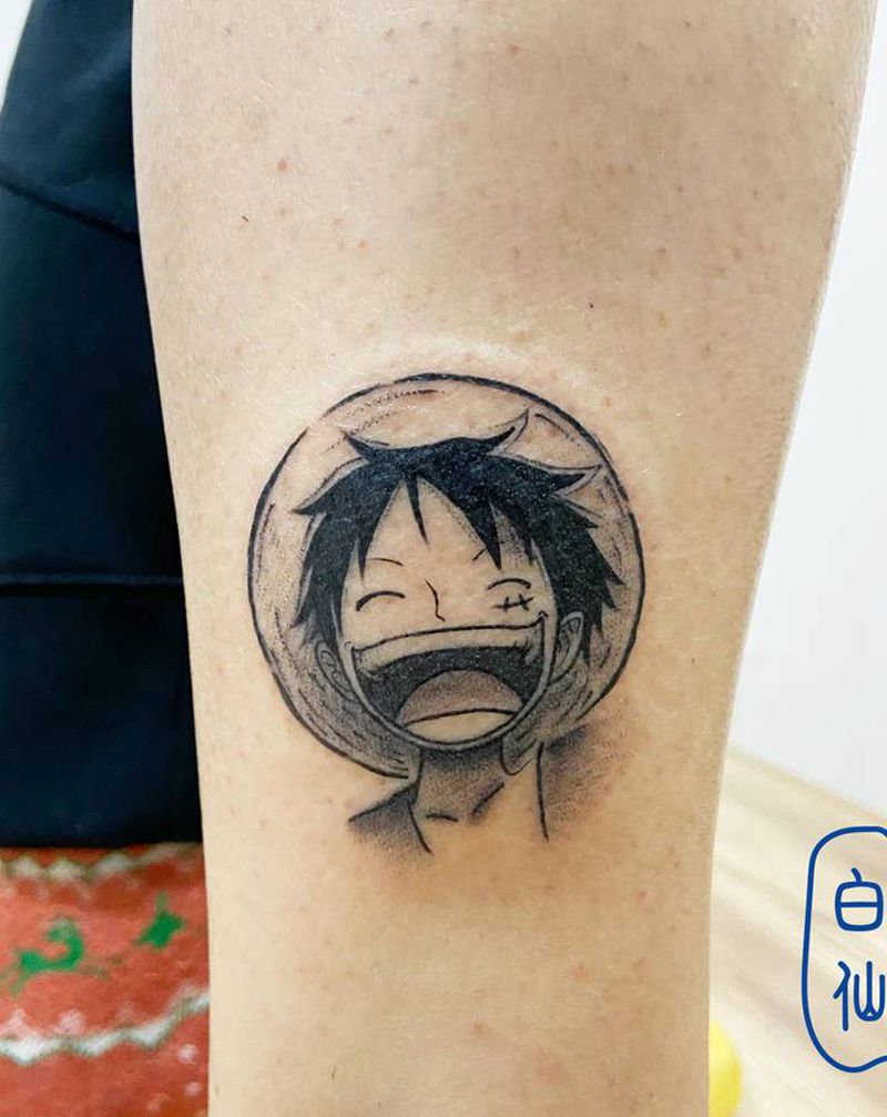 路飞纹身图片_腿部卡通纹身图案