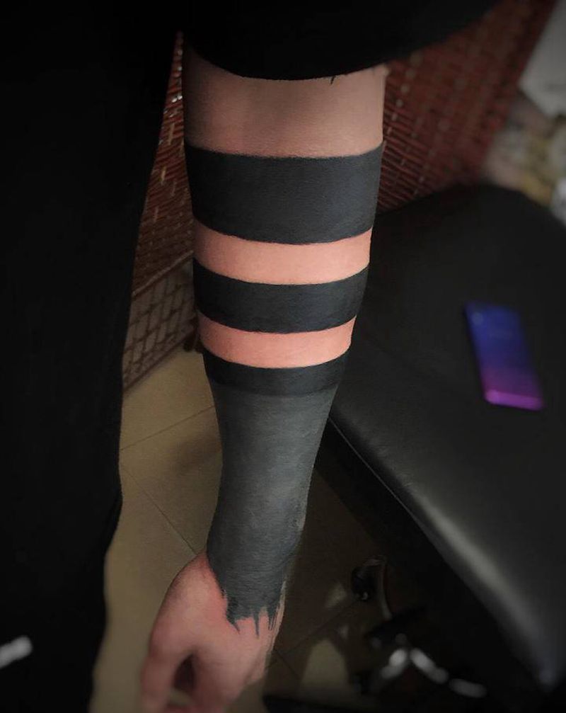 说了你不听，听了你不做，纹身图片_颈部背部水彩New School纹身图案