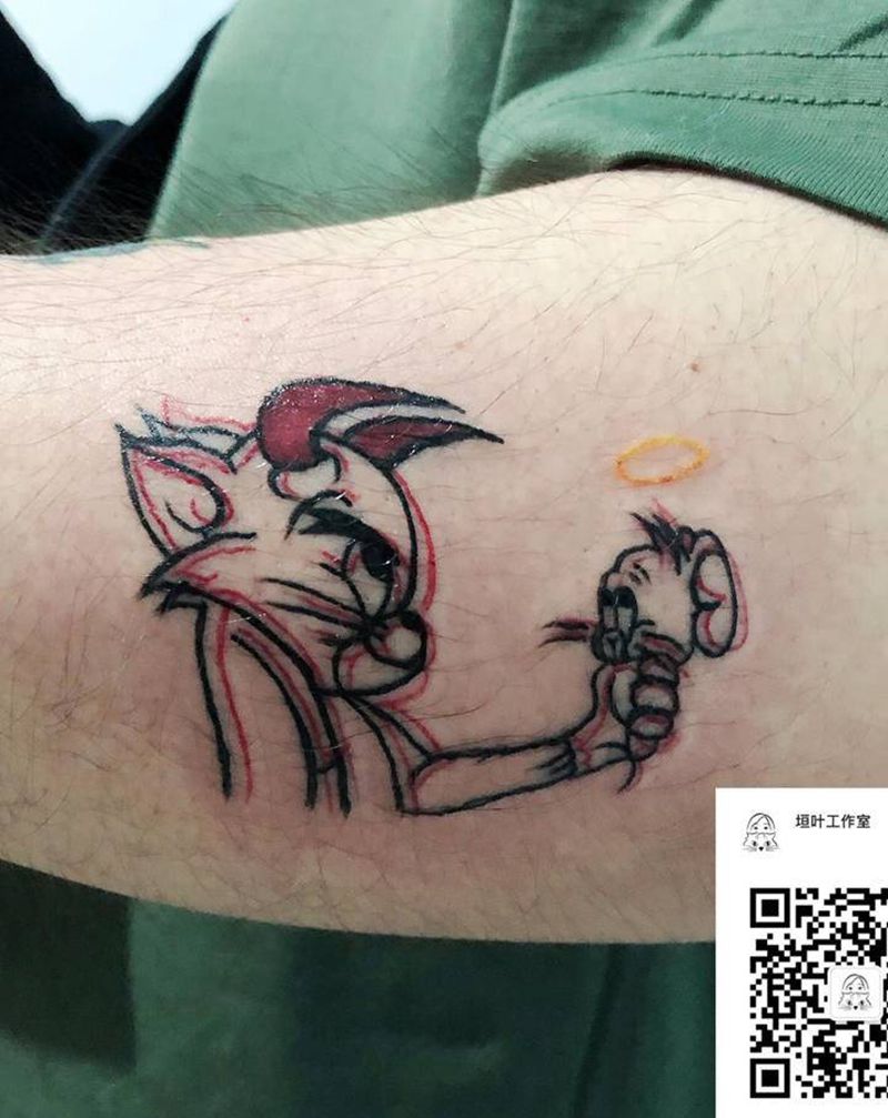 汤姆杰瑞纹身图片_手臂纹身图案