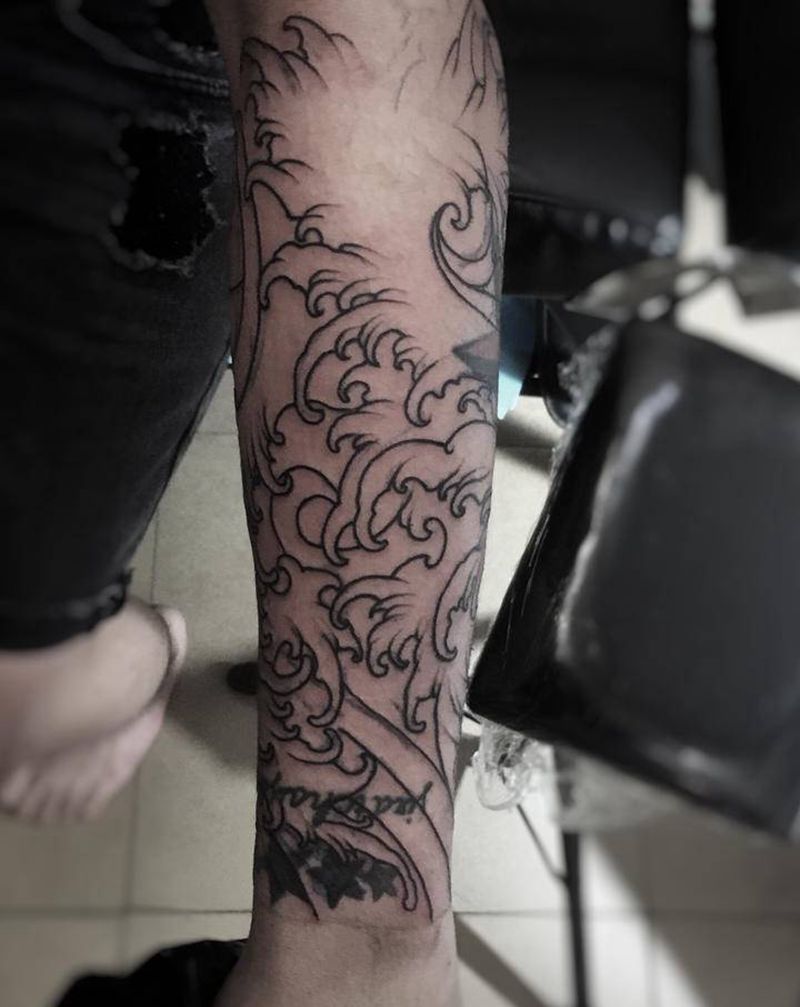 遮盖让一切顺其自然纹身图片_颈部腿部几何纹身图案