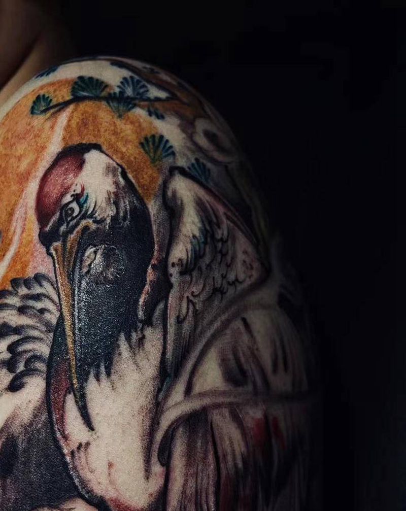 仙鹤纹身图片_手臂新传统纹身图案