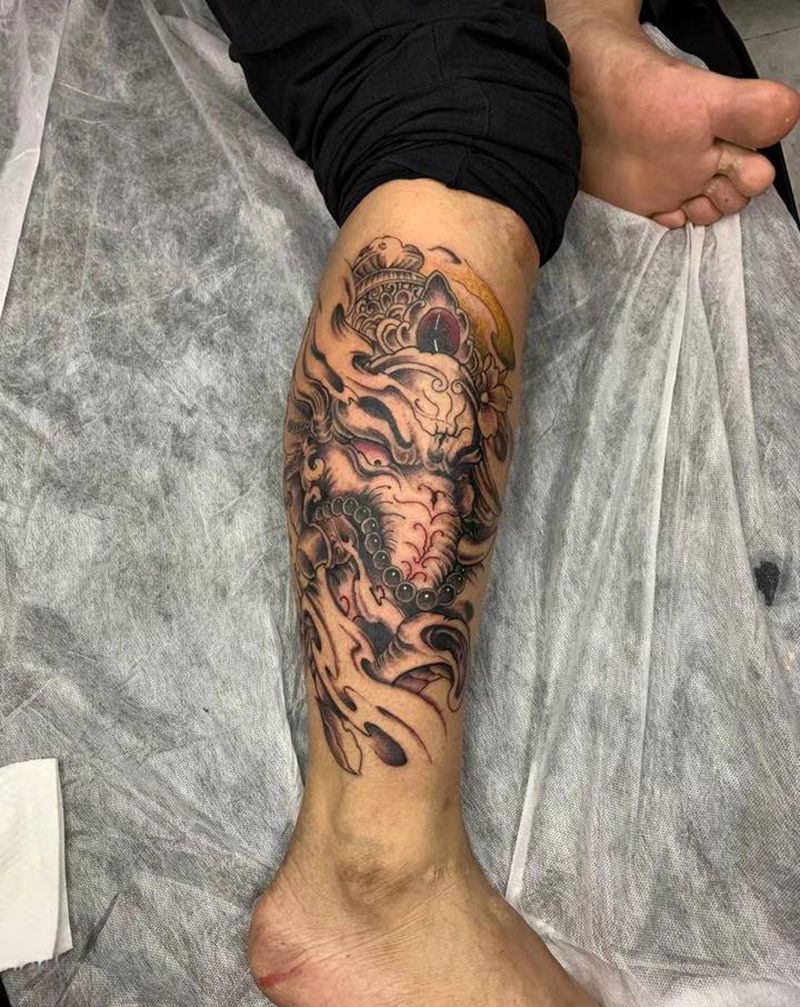 象神纹身图片_腿部新传统象纹身图案