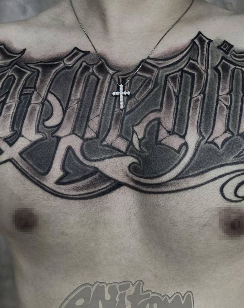 花体纹身图片_胸部花体字纹身图案