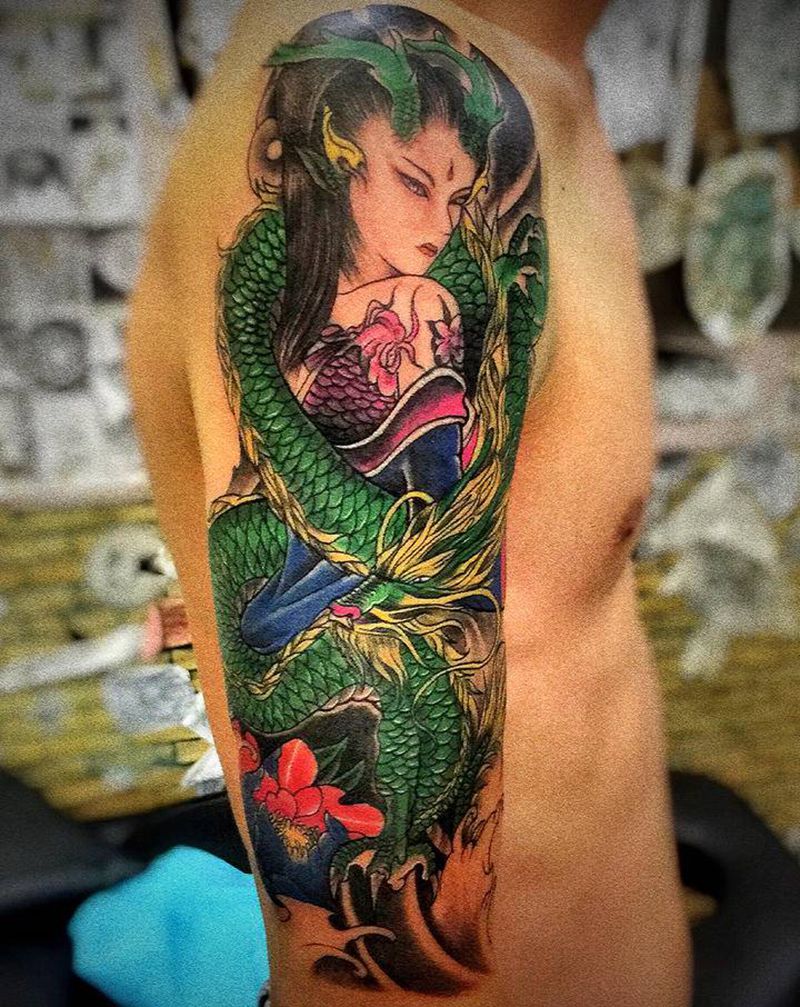 纹身只收材料费纹身图片_背部新传统欧美写实纹身图案