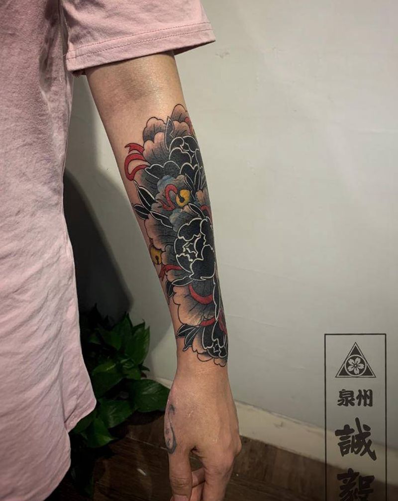 牡丹纹身图片_手臂腿部新传统老传统纹身图案