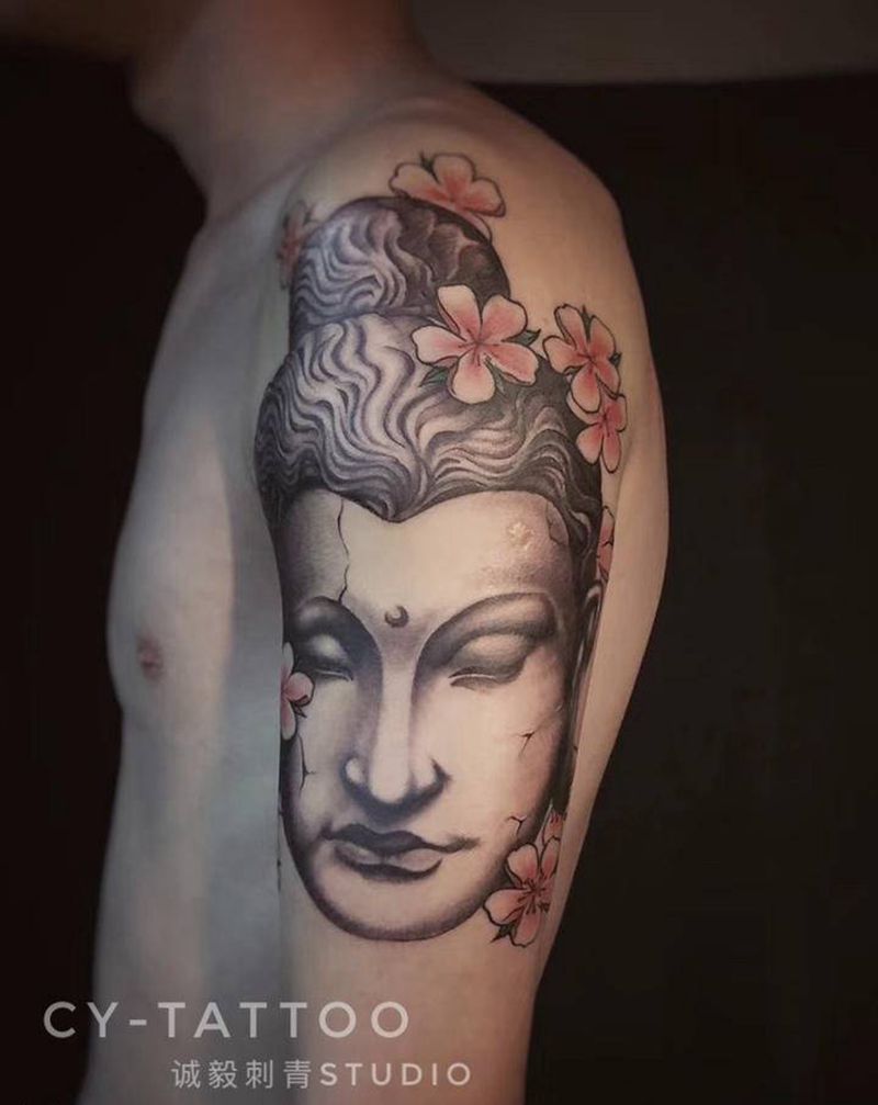 睡佛纹身图片_手臂腿部欧美写实新传统佛纹身图案