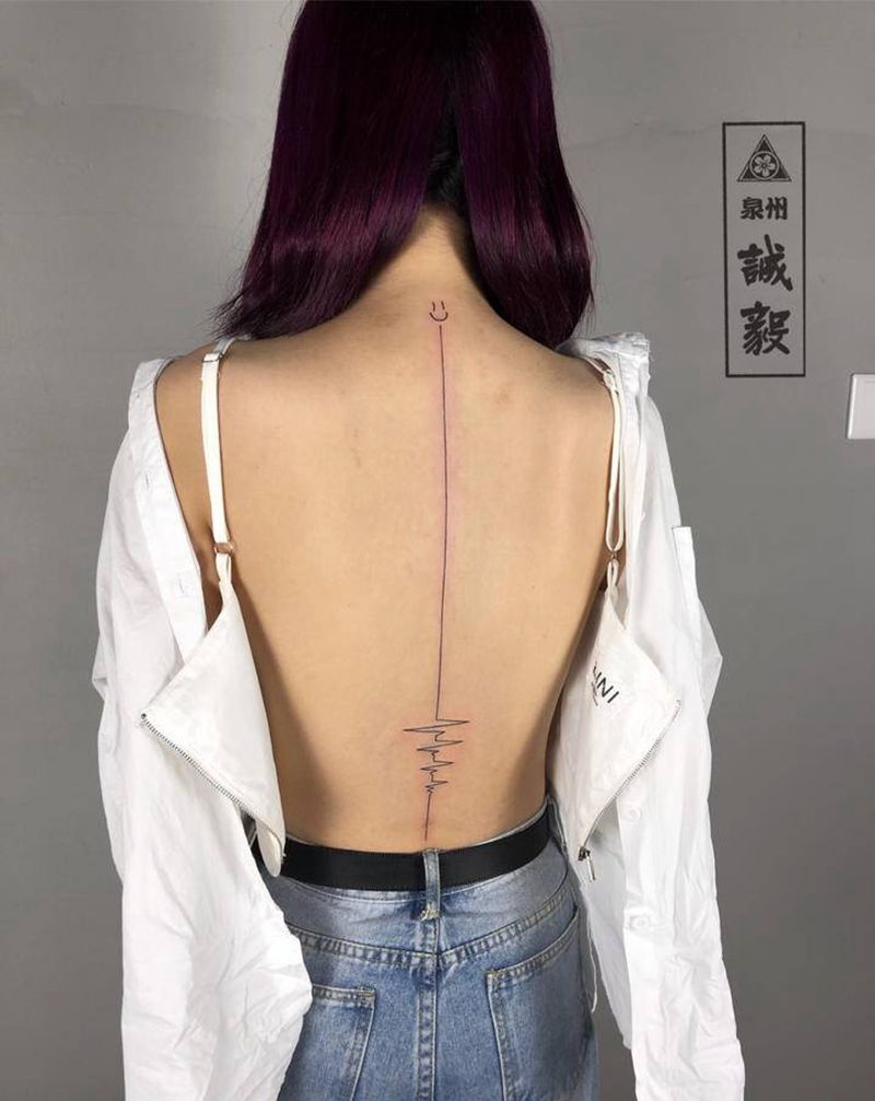 脊椎射线心电图纹身图片_肩部背部图腾点刺直线心电图纹身图案