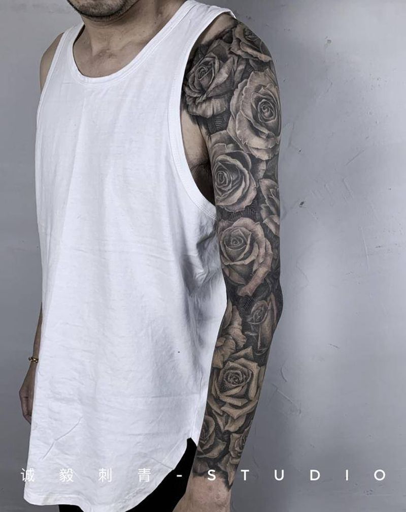 浪漫玫瑰花花臂纹身图片_手臂腿部欧美写实新传统纹身图案