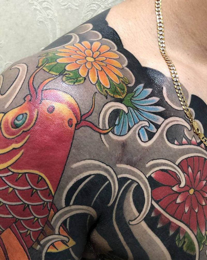 更新纹身图片_手臂胸部纹身图案