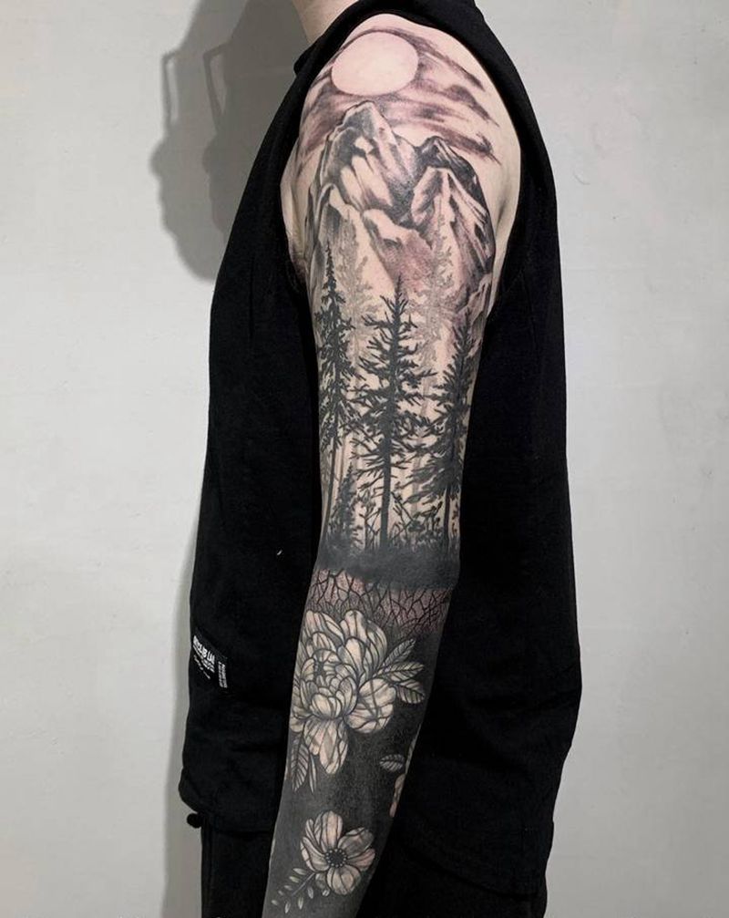 树林花臂(遮盖)纹身图片_手臂欧美写实点刺纹身图案