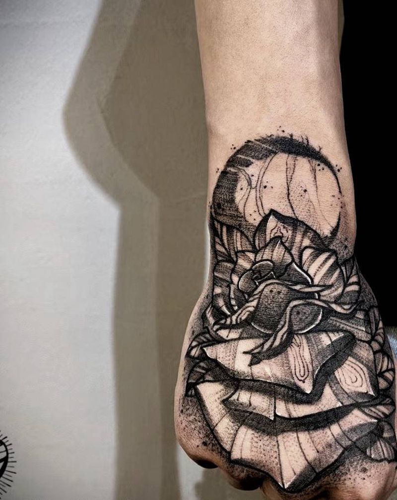 手背玫瑰纹身图片_手部手臂New School点刺纹身图案