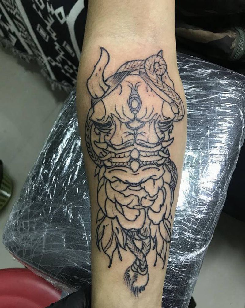 镜像班诺纹身图片_手臂老传统新传统纹身图案