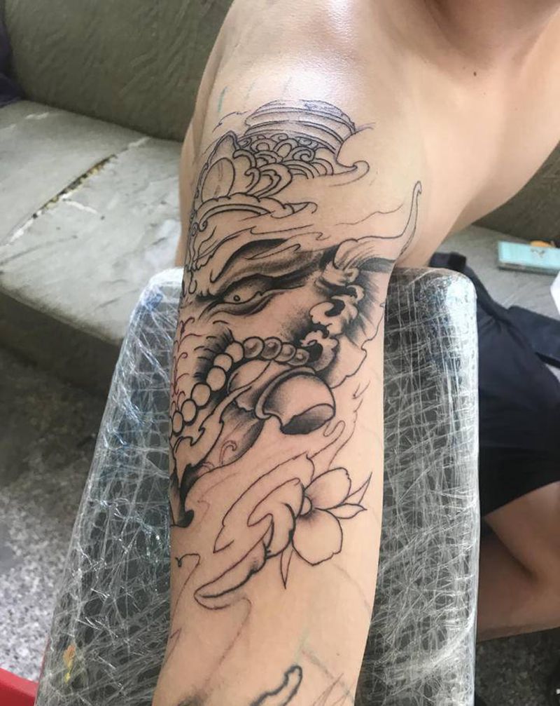 象神纹身图片_手臂老传统新传统纹身图案