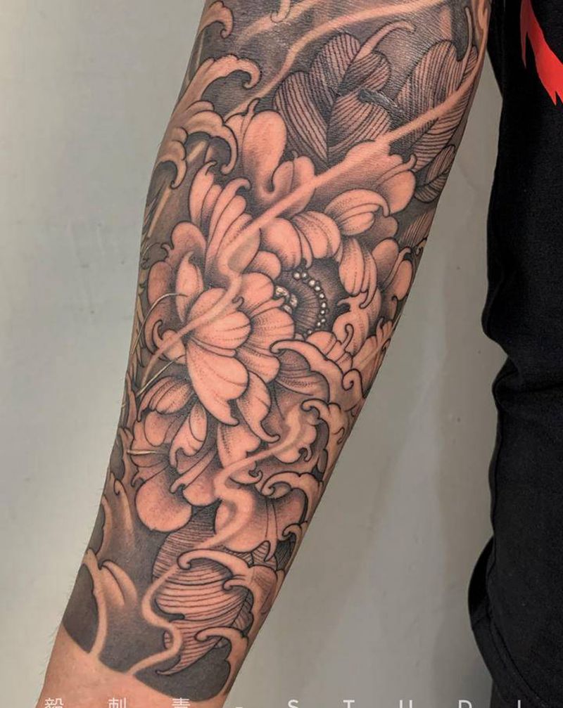 新传统牡丹纹身图片_手臂腿部新传统老传统纹身图案