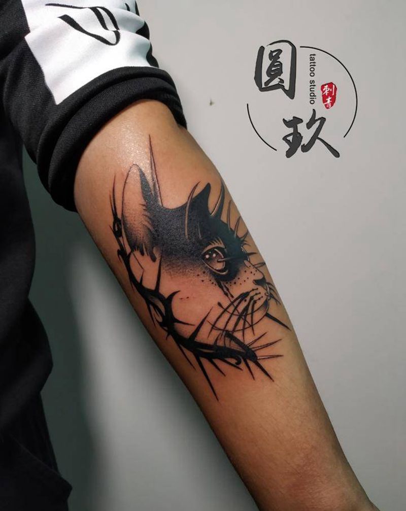 暗黑猫咪纹身图片_手臂点刺纹身图案