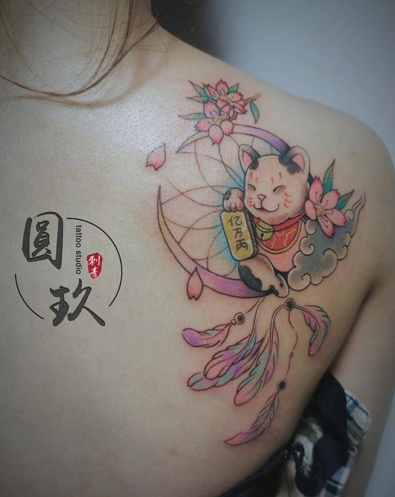 原创设计招财猫捕梦网纹身图片_背部New School纹身图案