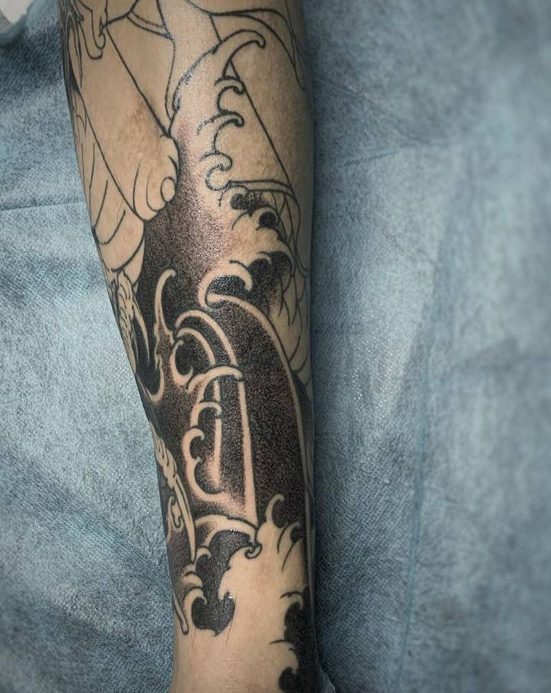龙纹身图片_腿部新传统龙花腿纹身图案