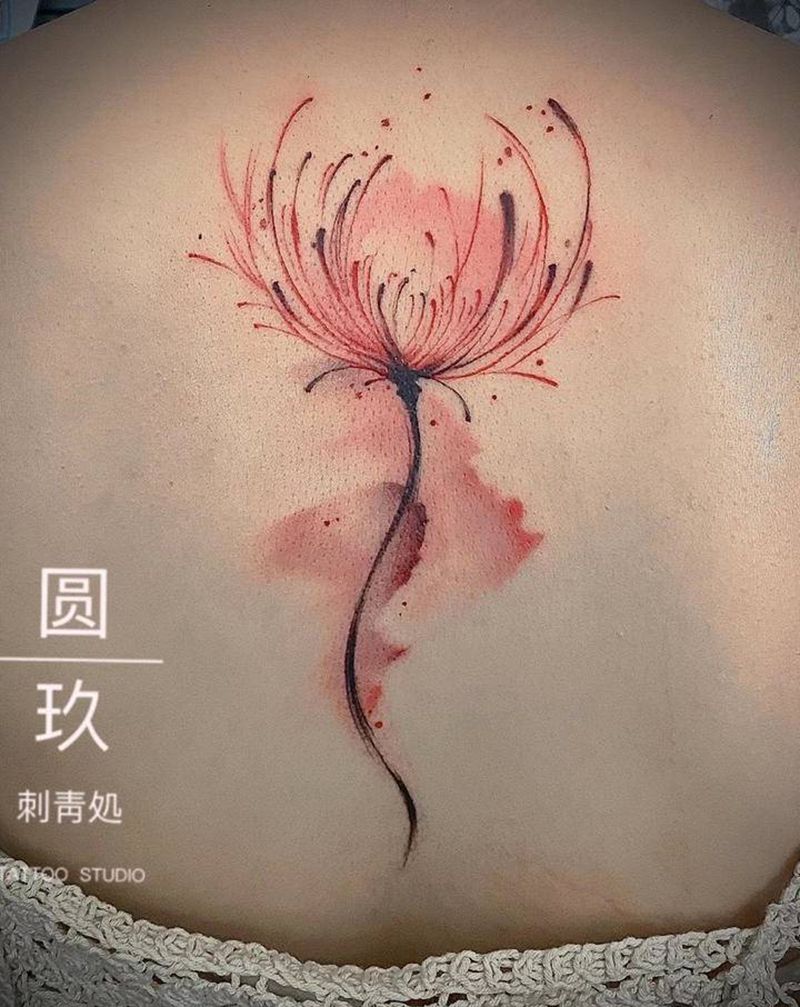 水彩彼岸花纹身图片_背部水彩纹身图案