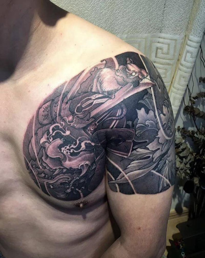 早期作品纹身图片_肩部胸部纹身图案