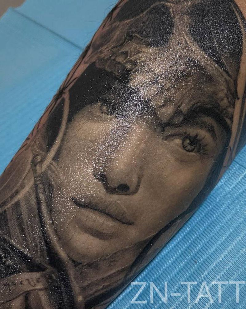 恢复一年了。纹身图片_手部欧美写实纹身图案