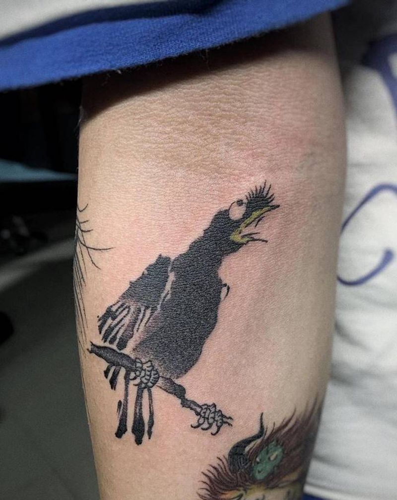 东星乌鸦哥纹身图片_手臂手部水墨乌鸦纹身图案
