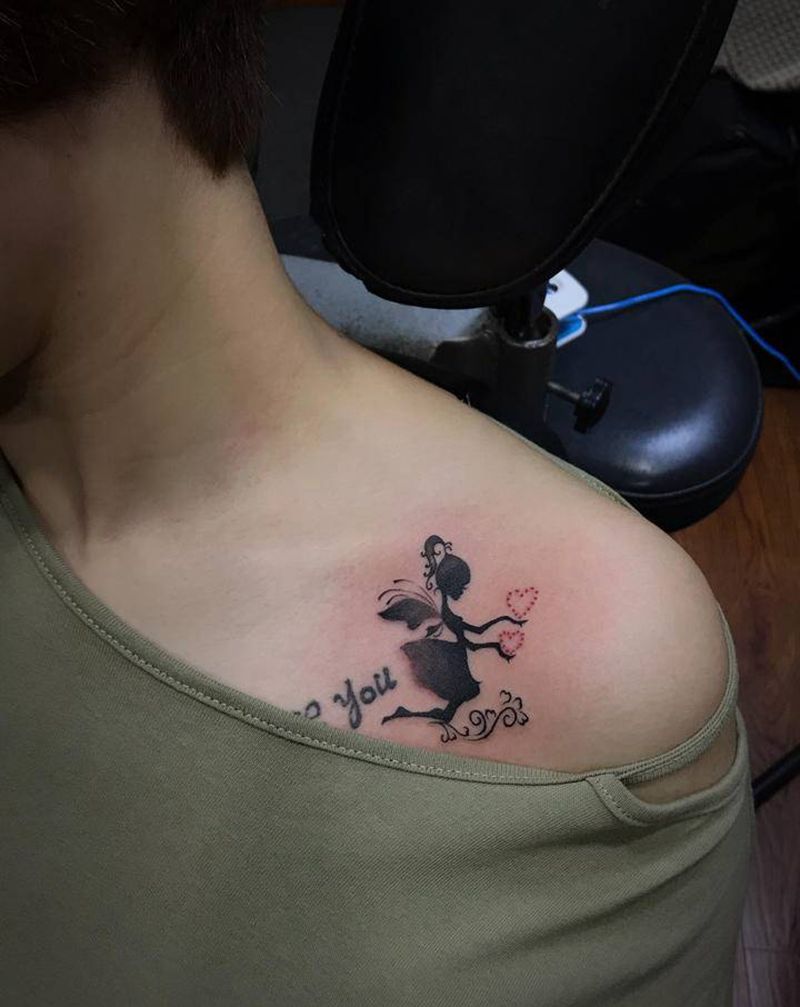 精灵纹身图片_肩部胸部纹身图案