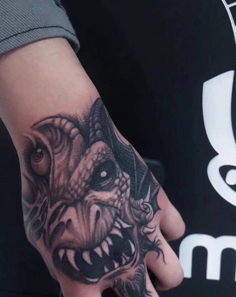 .纹身图片_手部欧美写实纹身图案