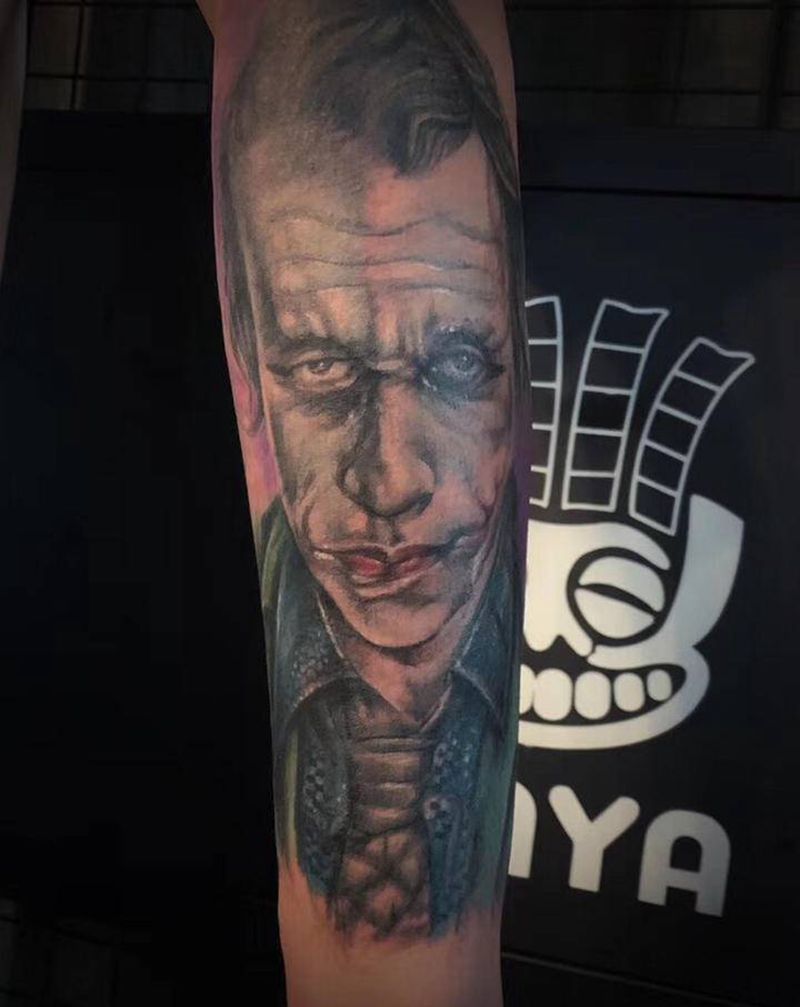 别看我纹身图片_手部纹身图案