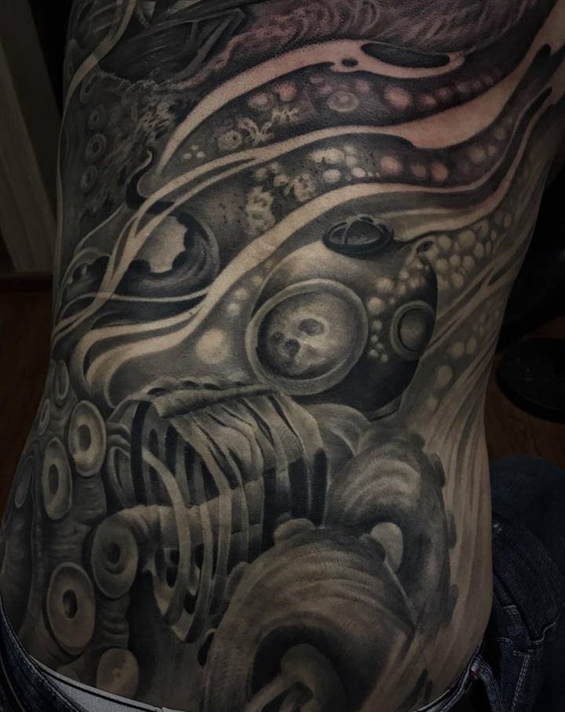 满背纹身图片_背部纹身图案