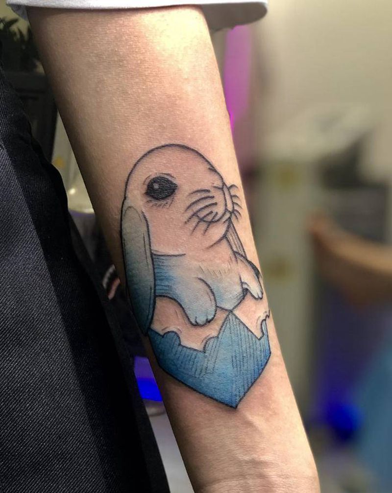 兔子纹身图片_手臂腿部几何水彩纹身图案