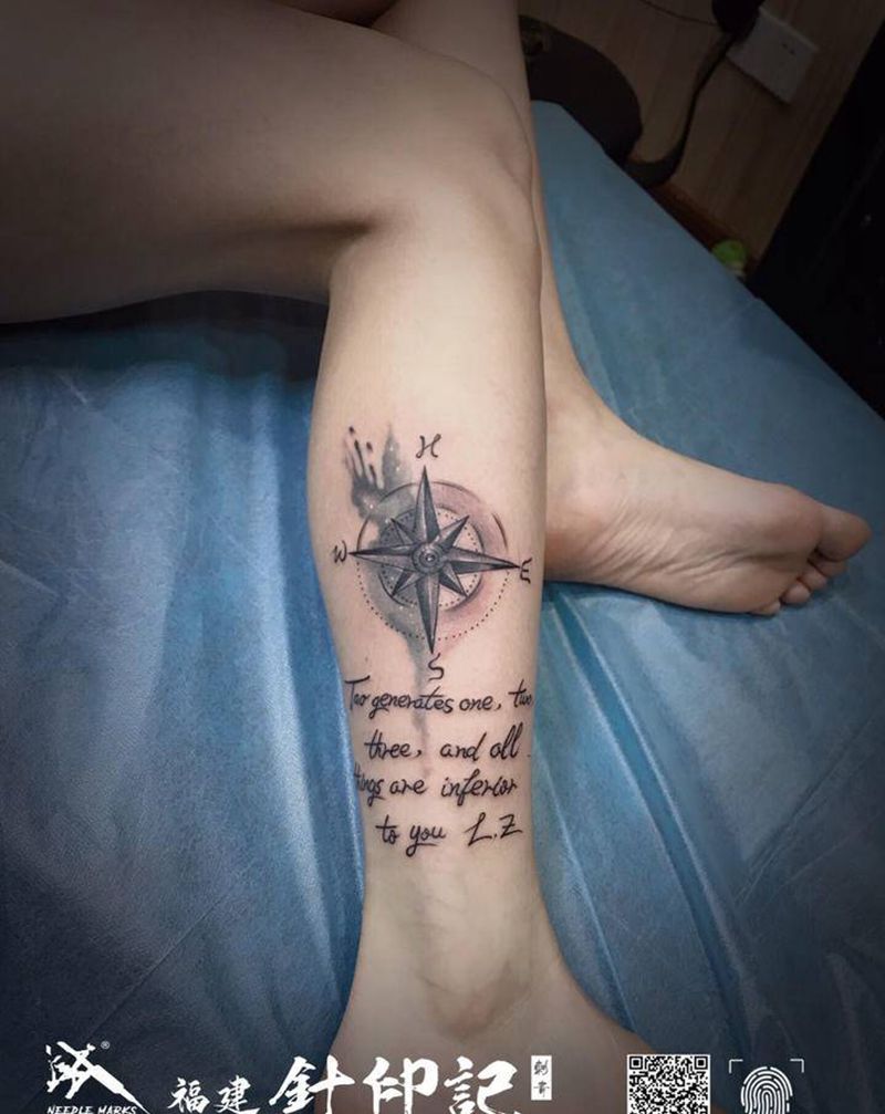 指南针纹身图片_腿部纹身图案