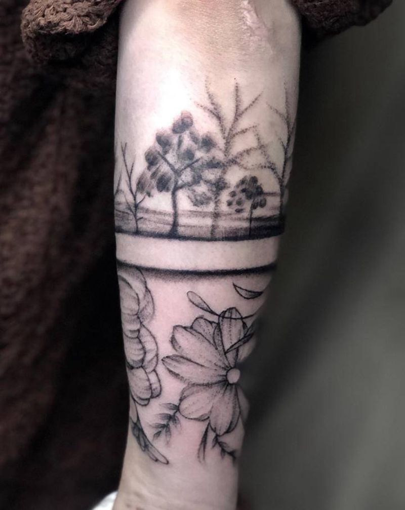 臂环纹身图片_手臂几何点刺纹身图案