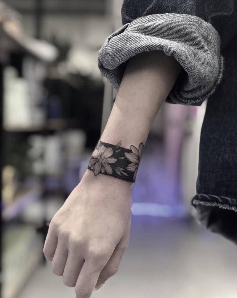 遮盖纹身图片_手臂手部点刺图腾纹身图案