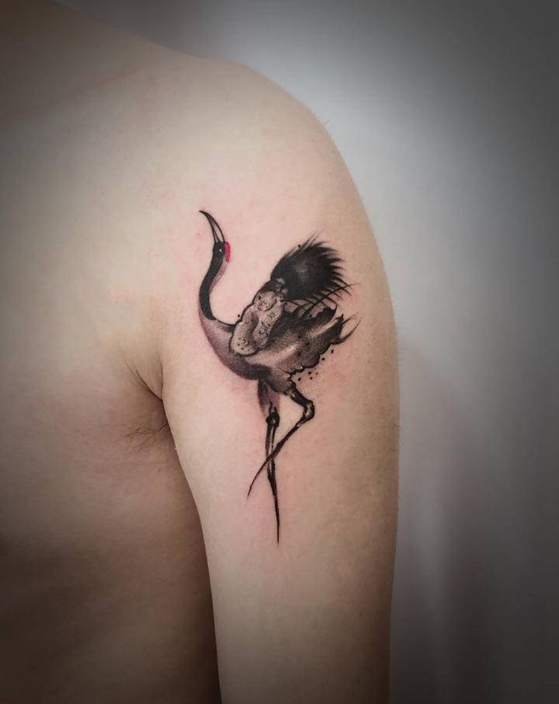 鹤纹身纹身图片_臀部新传统手臂纹身图案