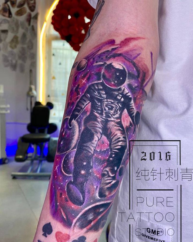 遮盖纹身图片_手臂水彩欧美写实纹身图案