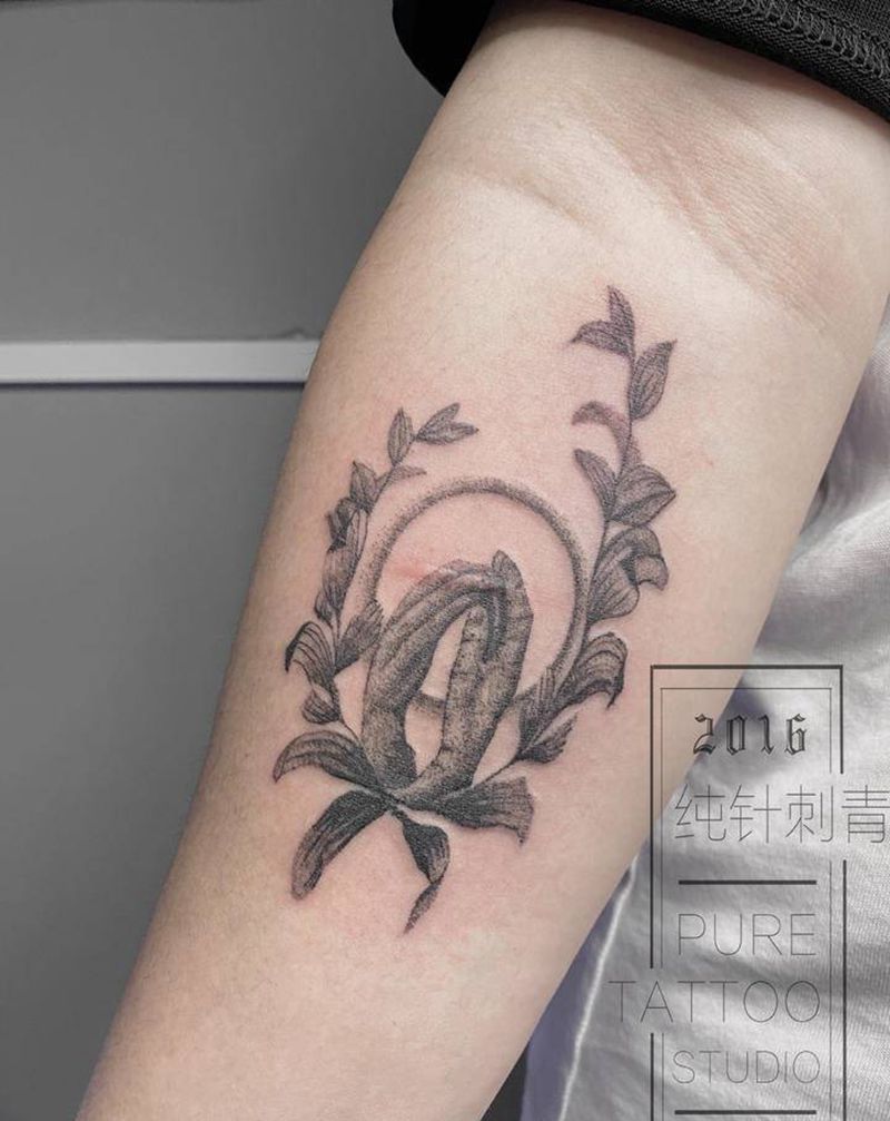 挚爱纹身图片_手臂欧美写实点刺纹身图案