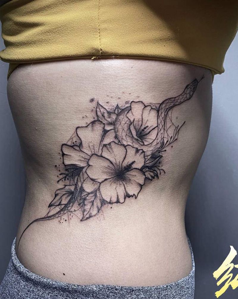 素花纹身图片_腰部腹部点刺纹身图案